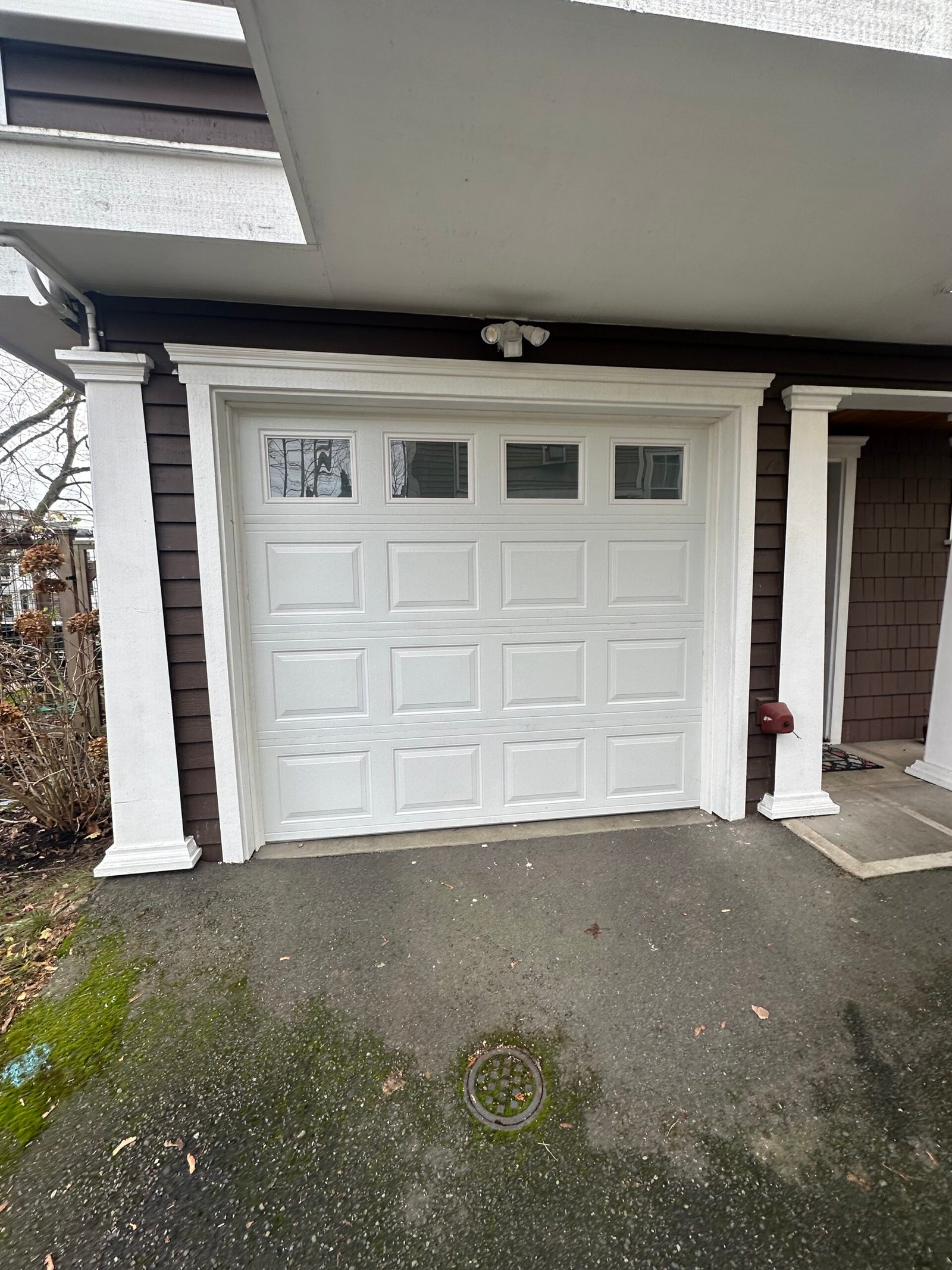 garage door maintenance in Kent WA