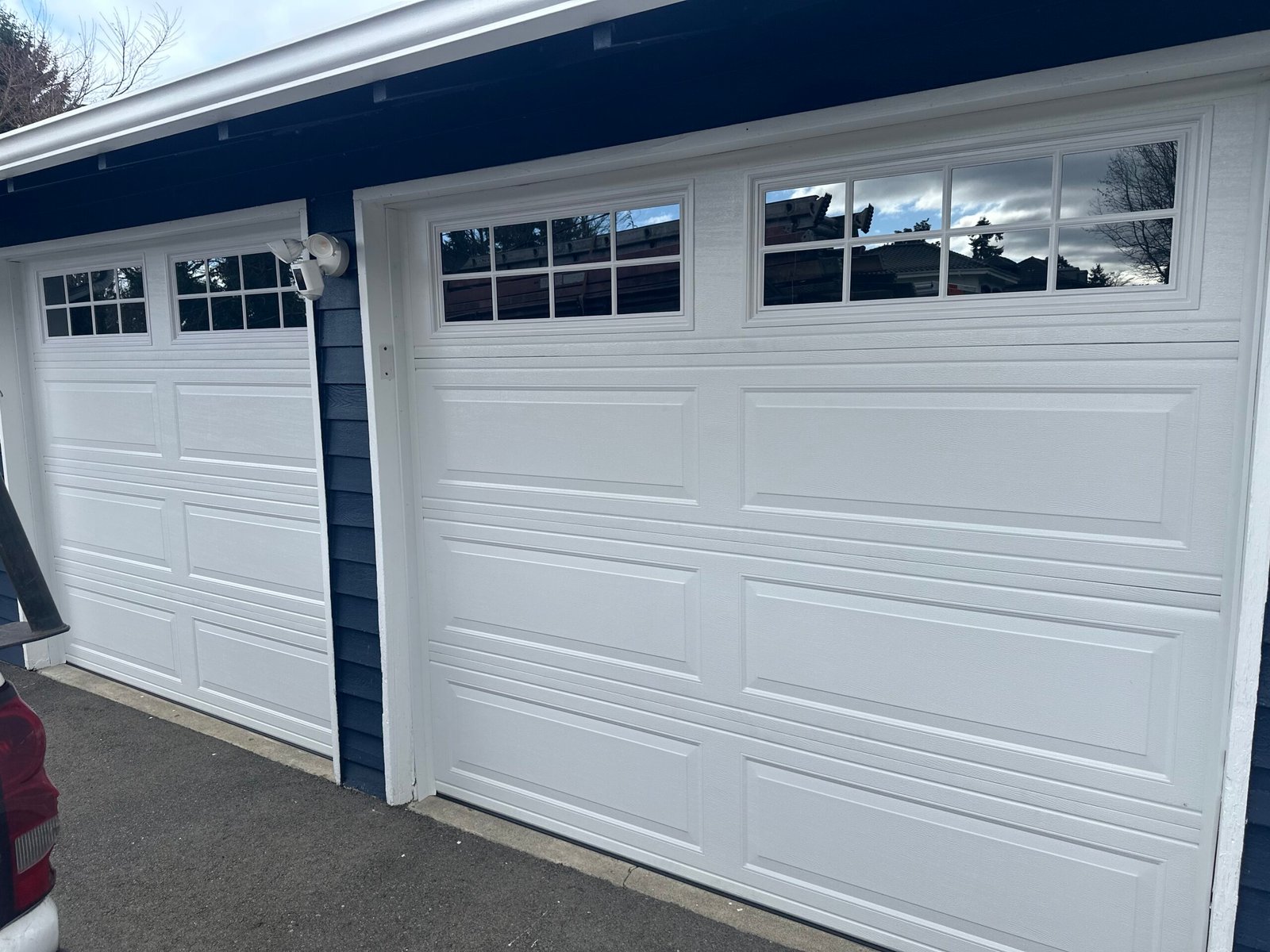 Insulated Garage Doors in Lacey WA: 7 Benefits for PNW Homes